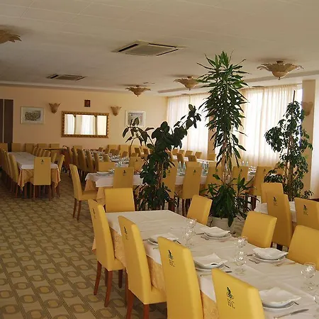 Hotel Calabresi 4*