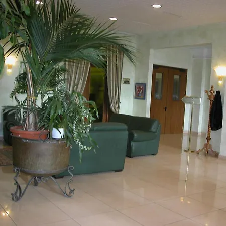 Calabresi Hotel 4*