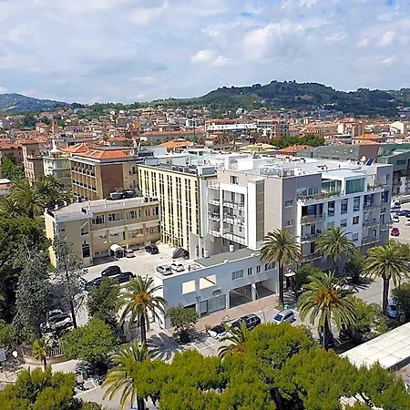 Hotel Calabresi San Benedetto del Tronto