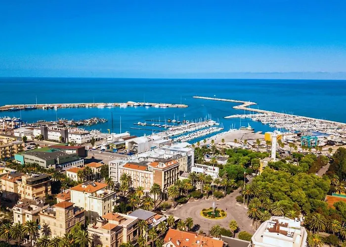 酒店 卡拉布雷西酒店 4*