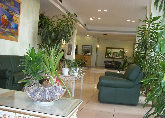 酒店 卡拉布雷西酒店 圣贝内代托-德尔特龙托