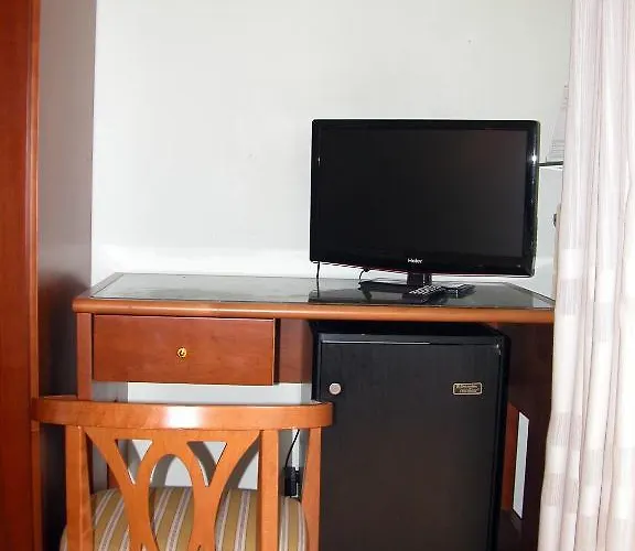 卡拉布雷西酒店 4* 圣贝内代托-德尔特龙托